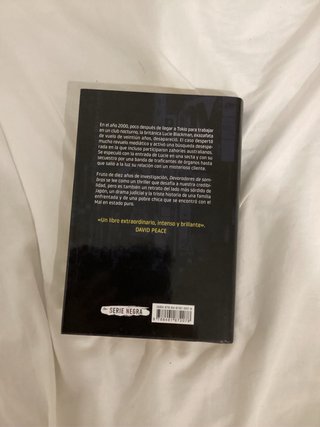 Libro Devoradores de Sombras - Richard Lloyd Parry