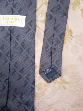 Cravatta Ungaro Grigia Vintage Seta Y2k Italy