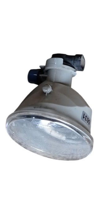 Faro antiniebla delantero izquierdo Toyota Auris