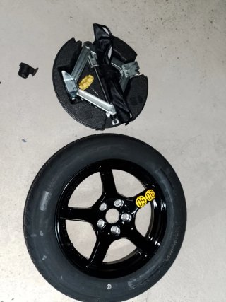 Rueda de repuesto Toyota RAV4 2022
