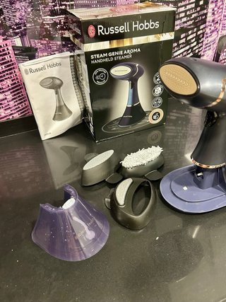 NUEVA. Plancha de Russell Hobbs Steam Genie Aroma