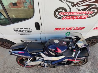 Honda CBR 929 para despiece