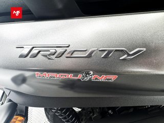 YAMAHA TRICITY 300 2023 14148 kms.