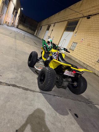 Quad Suzuki LTZ 400 Amarillo