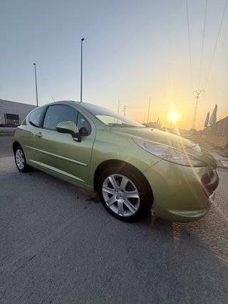 Peugeot 207 2007