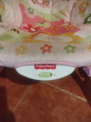 Hamaca para bebé con juguetes