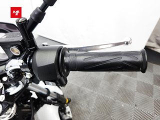 YAMAHA YBR 125 2016 2423 kms.