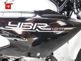 YAMAHA YBR 125 2016 2423 kms.