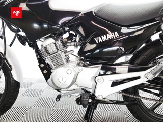 YAMAHA YBR 125 2016 2423 kms.