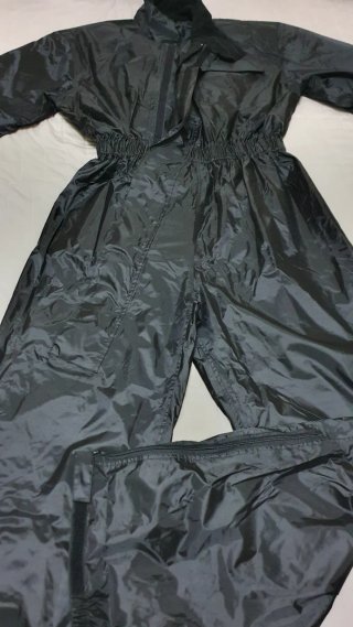 Traje moto impermeable negro