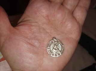 Medalla religiosa de plata vintage