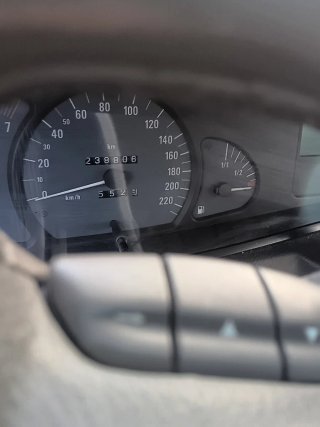 Opel Omega 2000