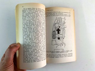 Breve Historia del Urbanismo (Spanish Edition)