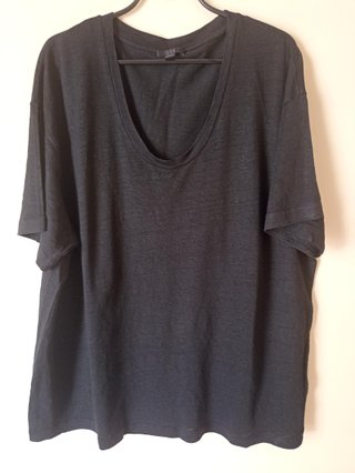 Camiseta COS Negra Talla M