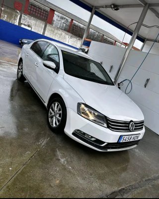 Volkswagen Passat 2012