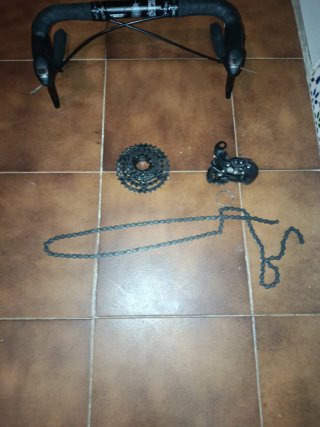 Cambio, casete, cadena y manillar ciclismo