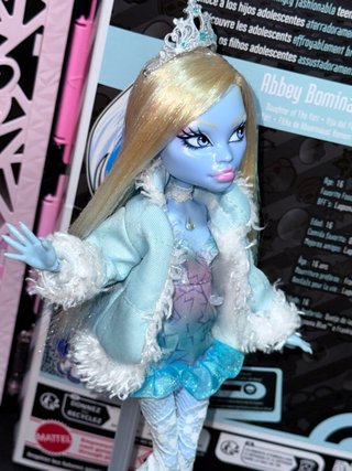Monster High Abbey Bominable ooak