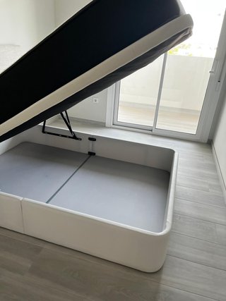 Canapé y colchón 135cm muy cómodo