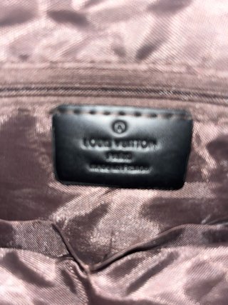 Riñonera Louis Vuitton Negra