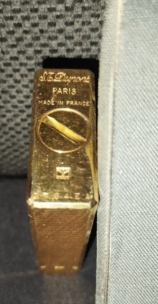 Mechero S.T. Dupont Ligne 2 Oro Vintage (con caja)