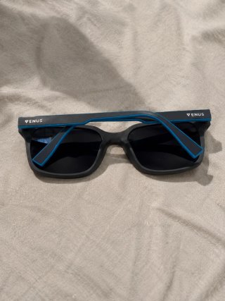 Gafas de sol Venus, color azul oscuro y azul claro