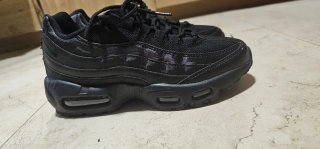 Nike Air Max 95 Negras
