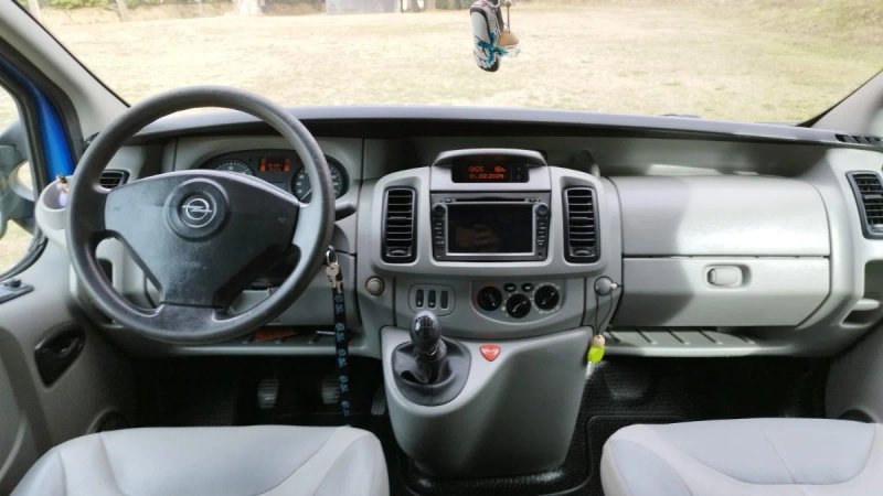 Opel Vivaro 2007, foto 5