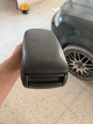 Apoyabrazos Audi A4 B6 B7 Negro