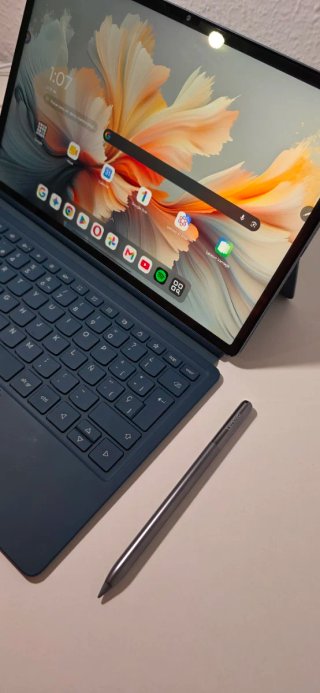 Lenovo Yoga Tab Plus 12.7 Tidal Teal