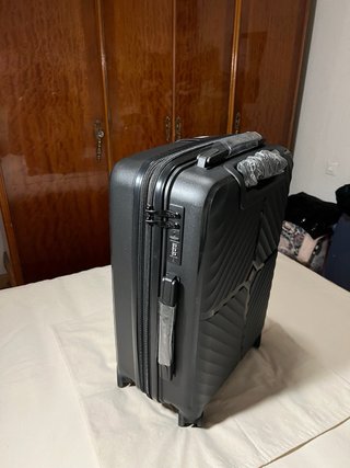 Maleta de cabina Totto negra