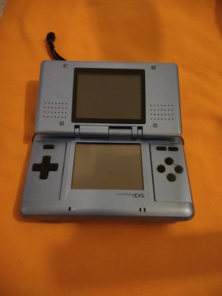 Nintendo DS Argento