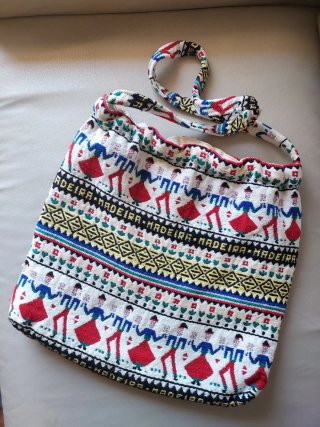 Bolsa Artesanal Madeira + Boné