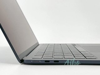 MacBook Air 13" M4 (2025) 10 CPU/10 GPU núcleos - SSD 512GB - 16GB RAM - Azul Medianoche