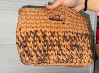 Borsa fatta a mano beige e marrone