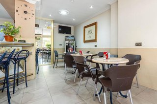 Local comercial en venta en Barrio de Zaidín en Granada