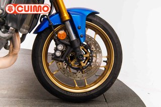 YAMAHA XSR 900