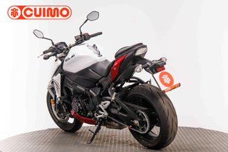 SUZUKI GSX S 950