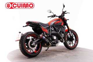 DUCATI SCRAMBLER FULL THROTTLE