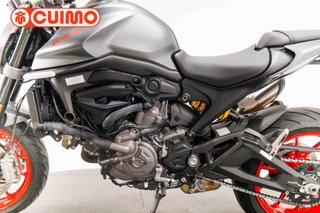 DUCATI MONSTER +