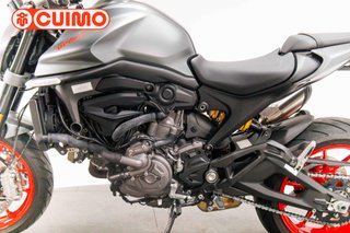 DUCATI MONSTER +