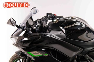 KAWASAKI NINJA 650