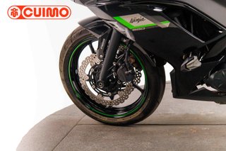 KAWASAKI NINJA 650