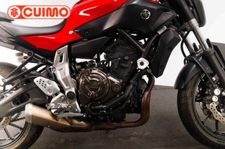 YAMAHA MT 07