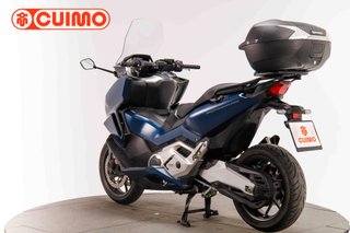 HONDA FORZA 750