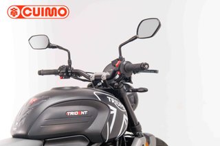 TRIUMPH TRIDENT 660
