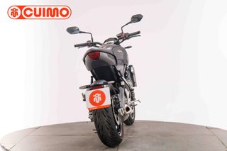 TRIUMPH TRIDENT 660