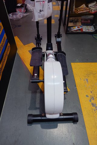 Bicicleta Elíptica BH Ambition Plus
