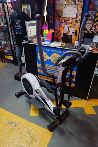 Bicicleta Elíptica BH Ambition Plus