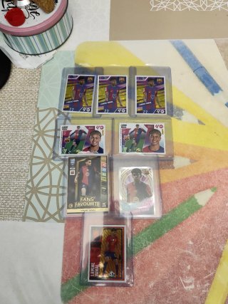 Cromos Lamine Yamal de distintas colecciones.
