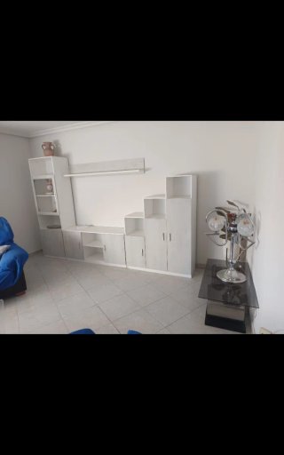 Mueble de salón moderno blanco